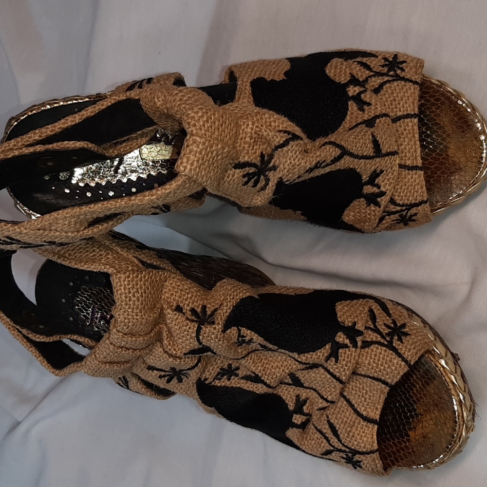 Irregular Choice Wedges!